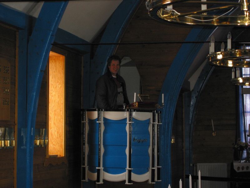 kirken 4.jpg
